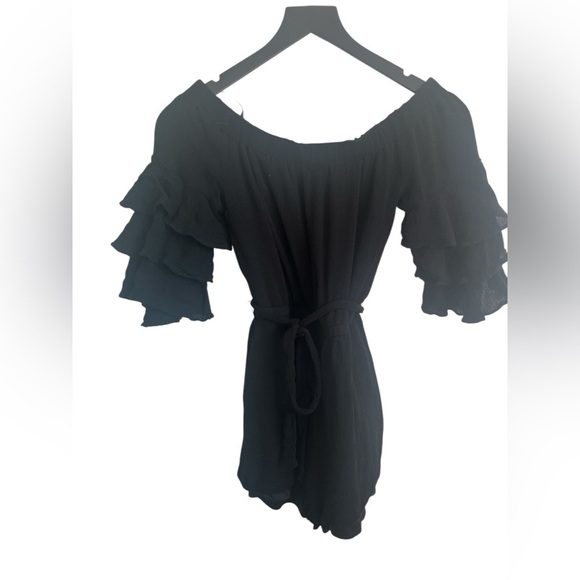 Lulus Flounce Sleeve Off the Shoulder Black Romper Size Small - Picture 4 of 8